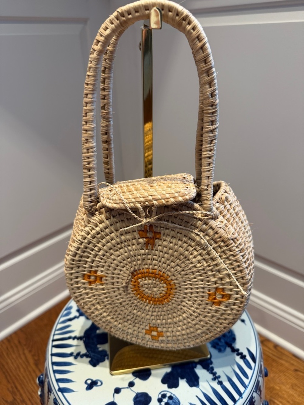 Woven Round Straw Handbag in Natural - Picture 2 of 4